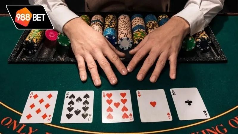 Hướng Dẫn Chơi Poker: Luật Cơ Bản, Chiến Thuật 